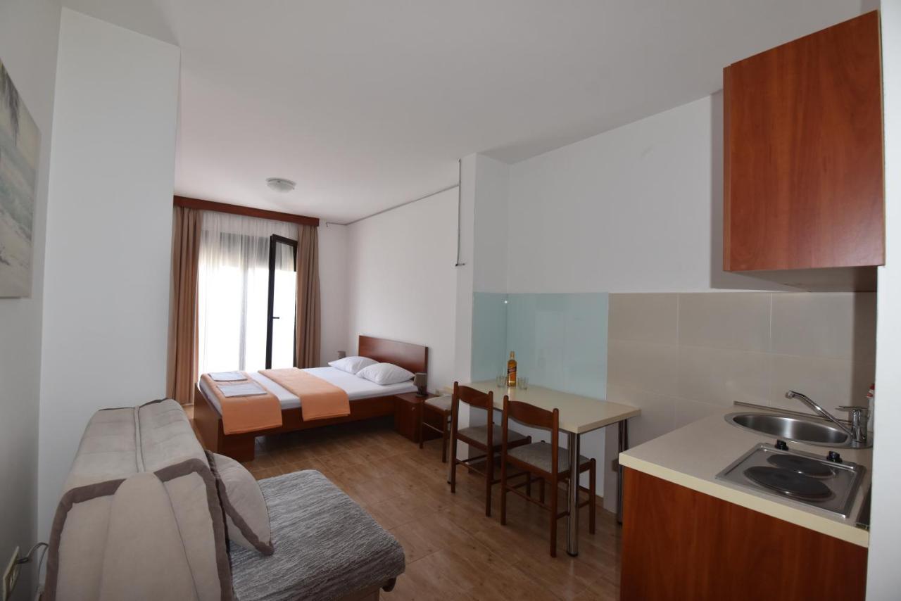 Apartment 6 Palmi Budva