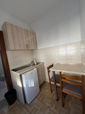 6 Palmi Apartment *