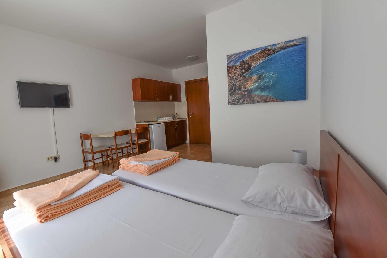 Apartment 6 Palmi Budva