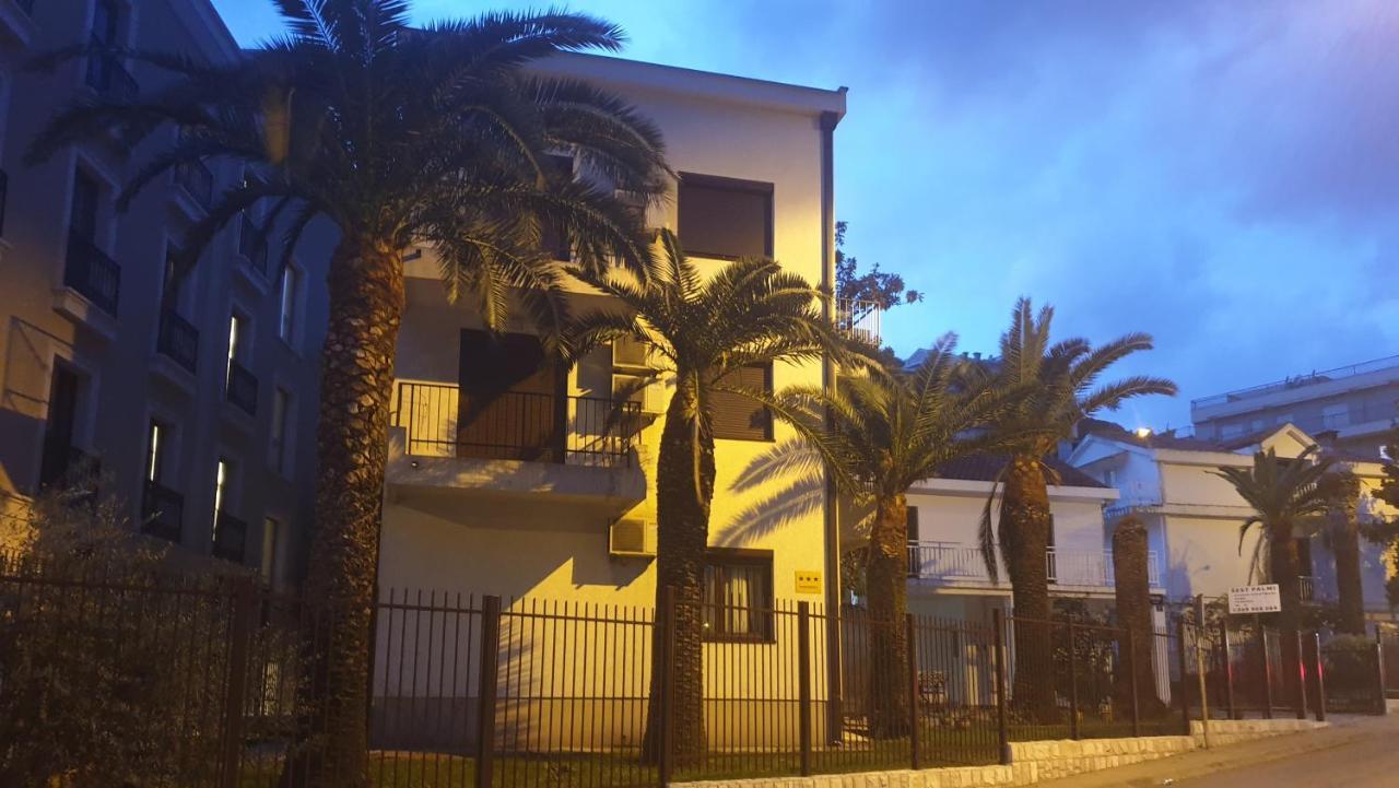 6 Palmi Apartment *